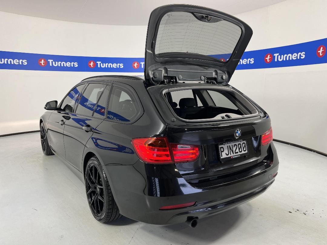 Photo '34' of BMW 320D