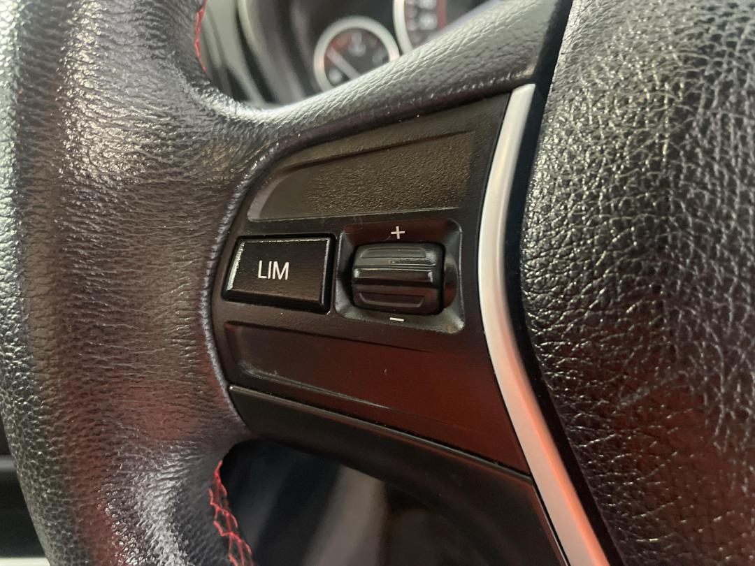 Photo '27' of BMW 320I