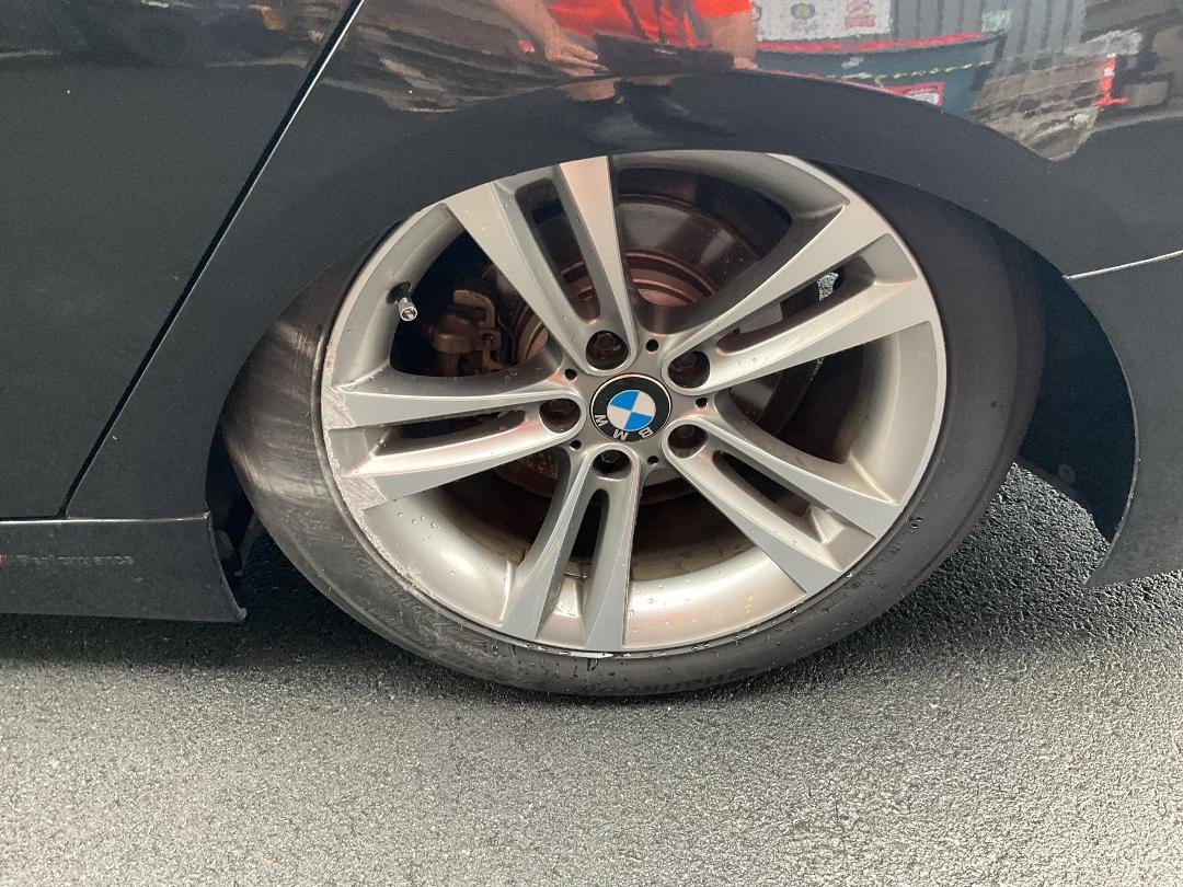 Photo '12' of BMW 320I Gran Turismo Photo '12' of BMW 320I Gran Turismo