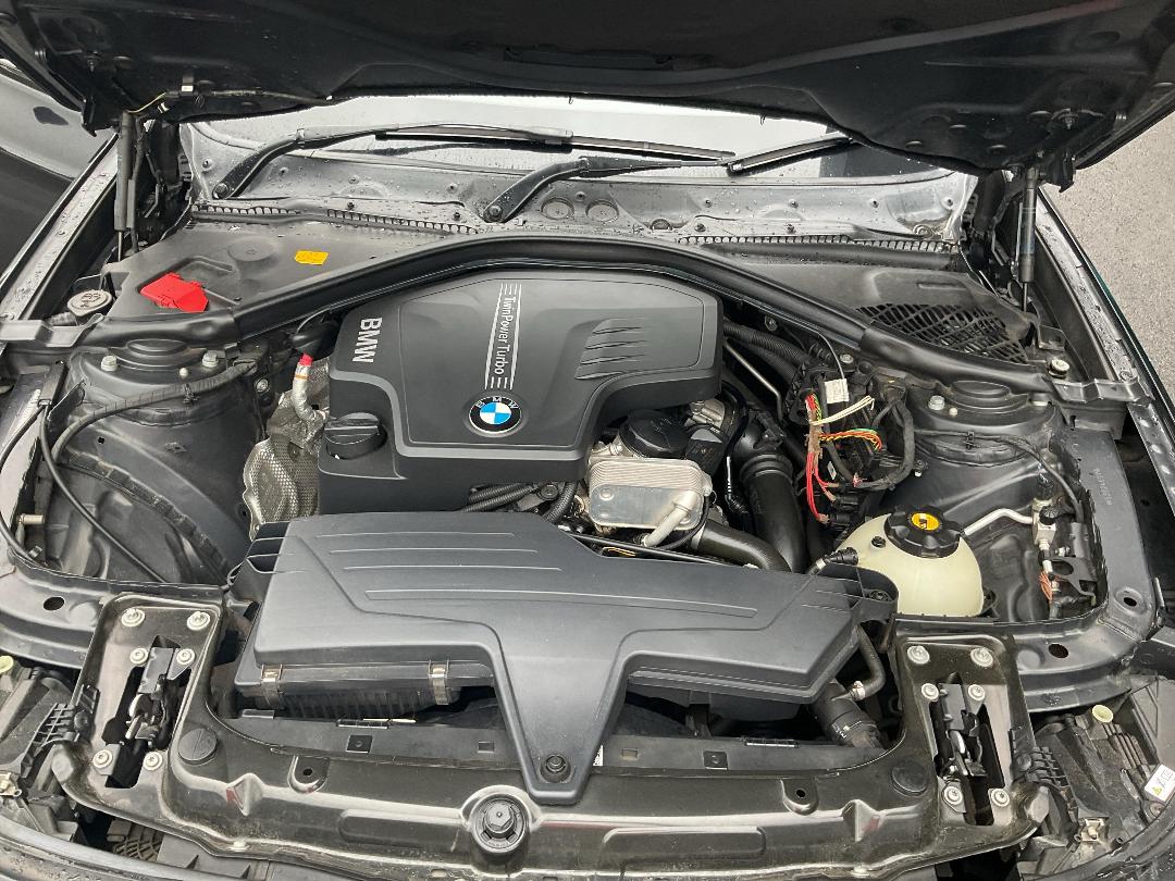 Photo '19' of BMW 320I Gran Turismo Photo '19' of BMW 320I Gran Turismo