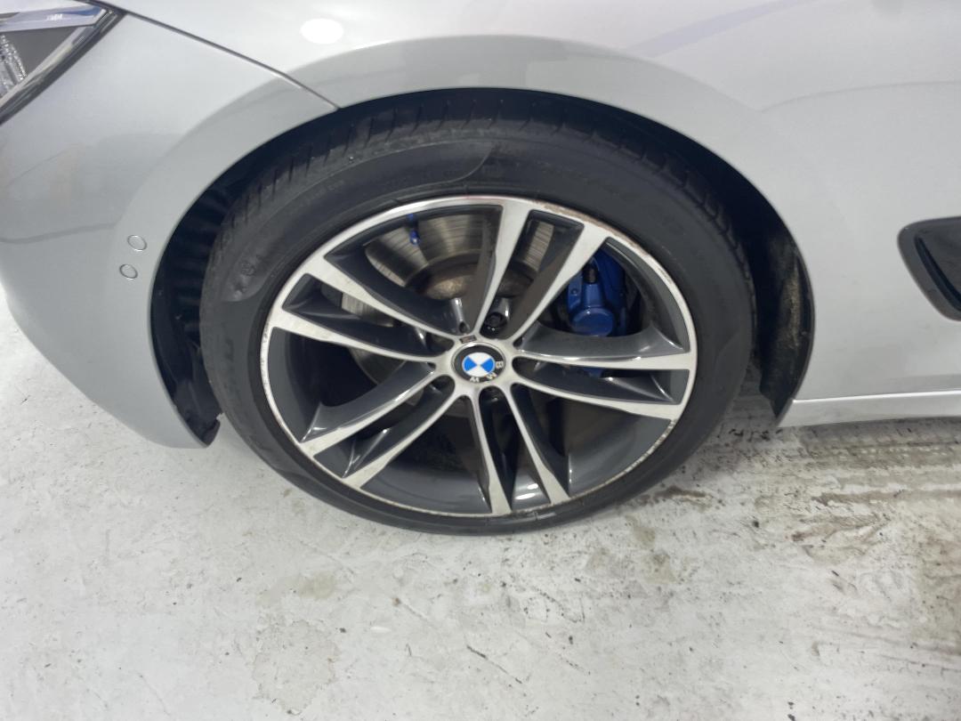 Photo '10' of BMW 335I