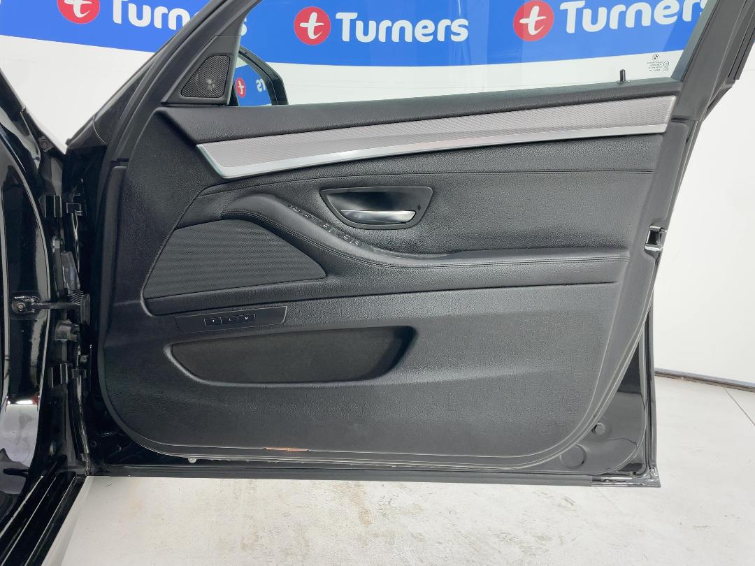 Photo '15' of BMW 535I