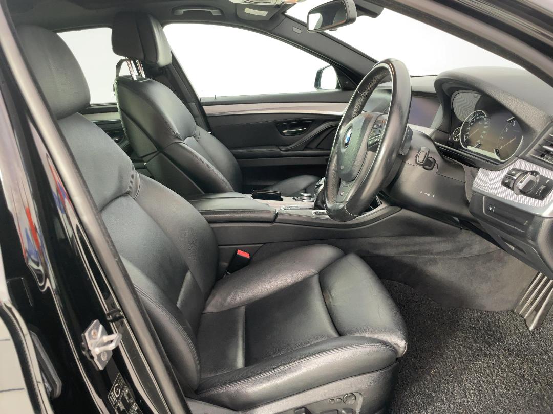 Photo '16' of BMW 535I