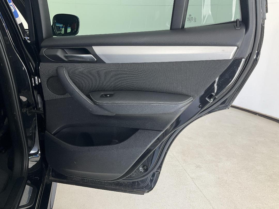 Photo '19' of BMW X3 Photo '19' of BMW X3