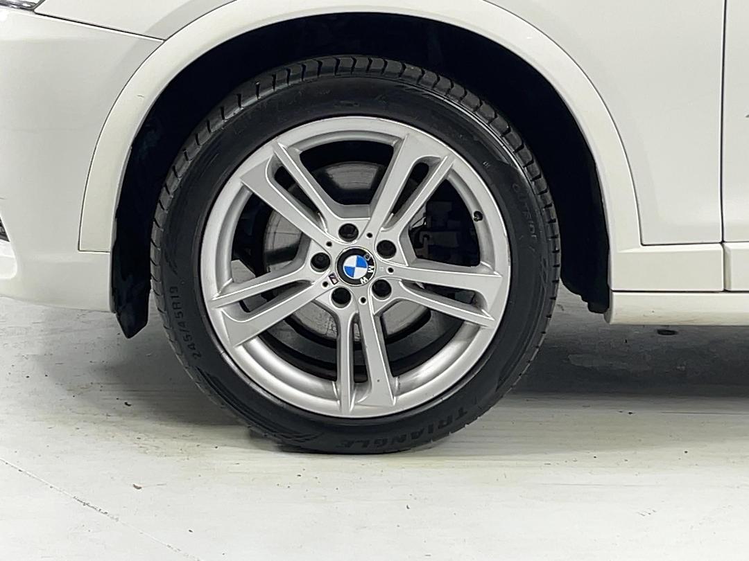 Photo '10' of BMW X3 Photo '10' of BMW X3