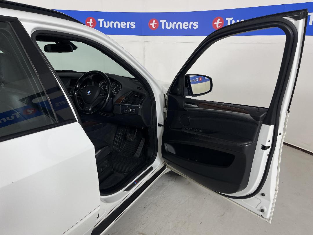 Photo '15' of BMW X5