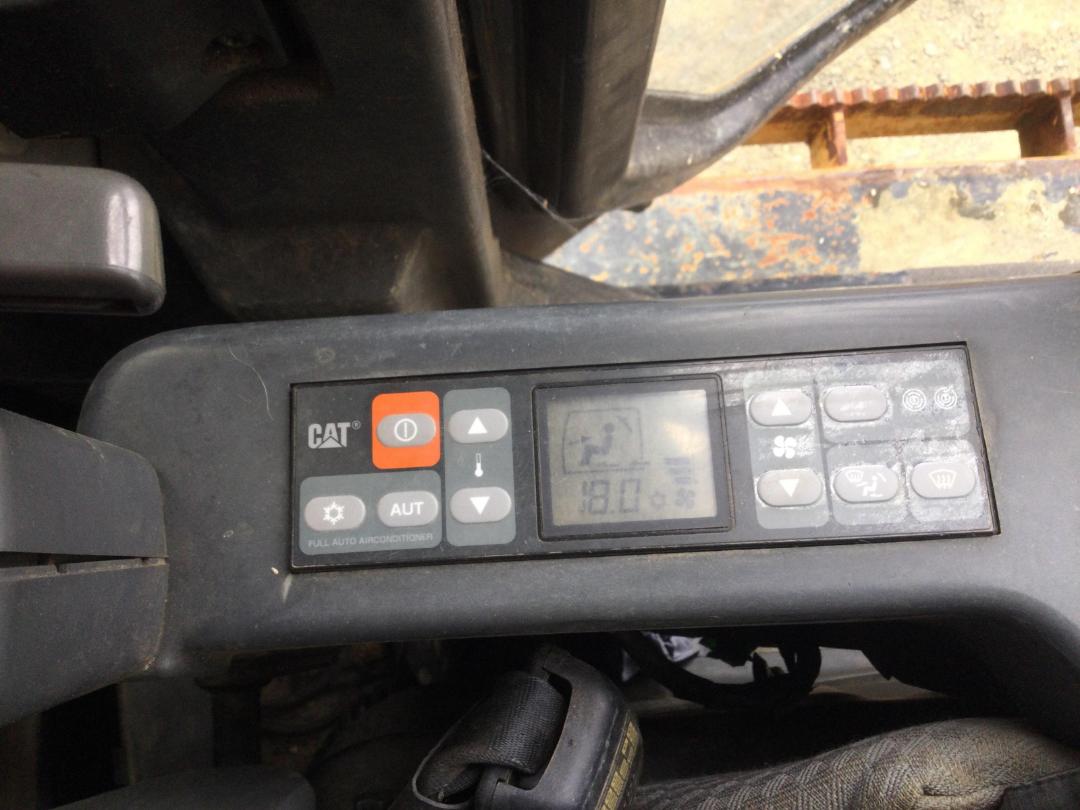 Photo '38' of Caterpillar 336DL Excavator