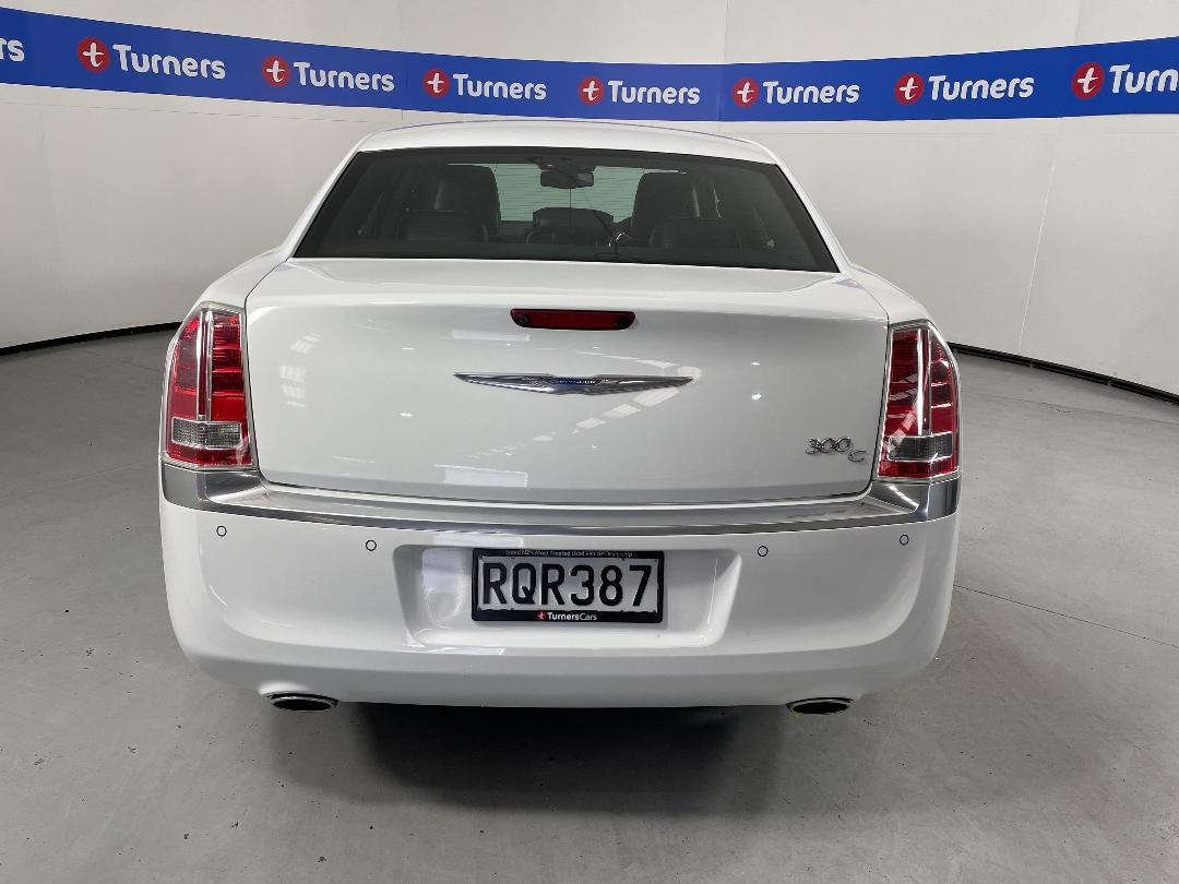 Photo '6' of Chrysler 300C Photo '6' of Chrysler 300C