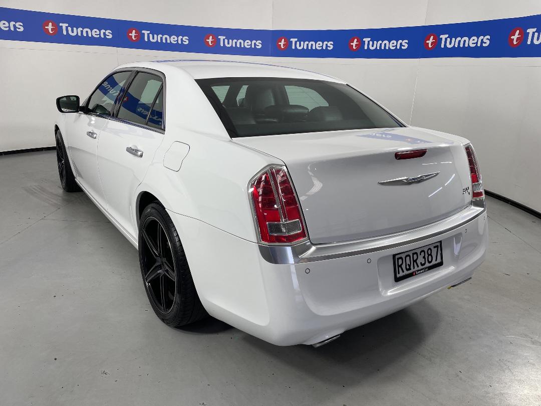 Photo '5' of Chrysler 300C Photo '5' of Chrysler 300C