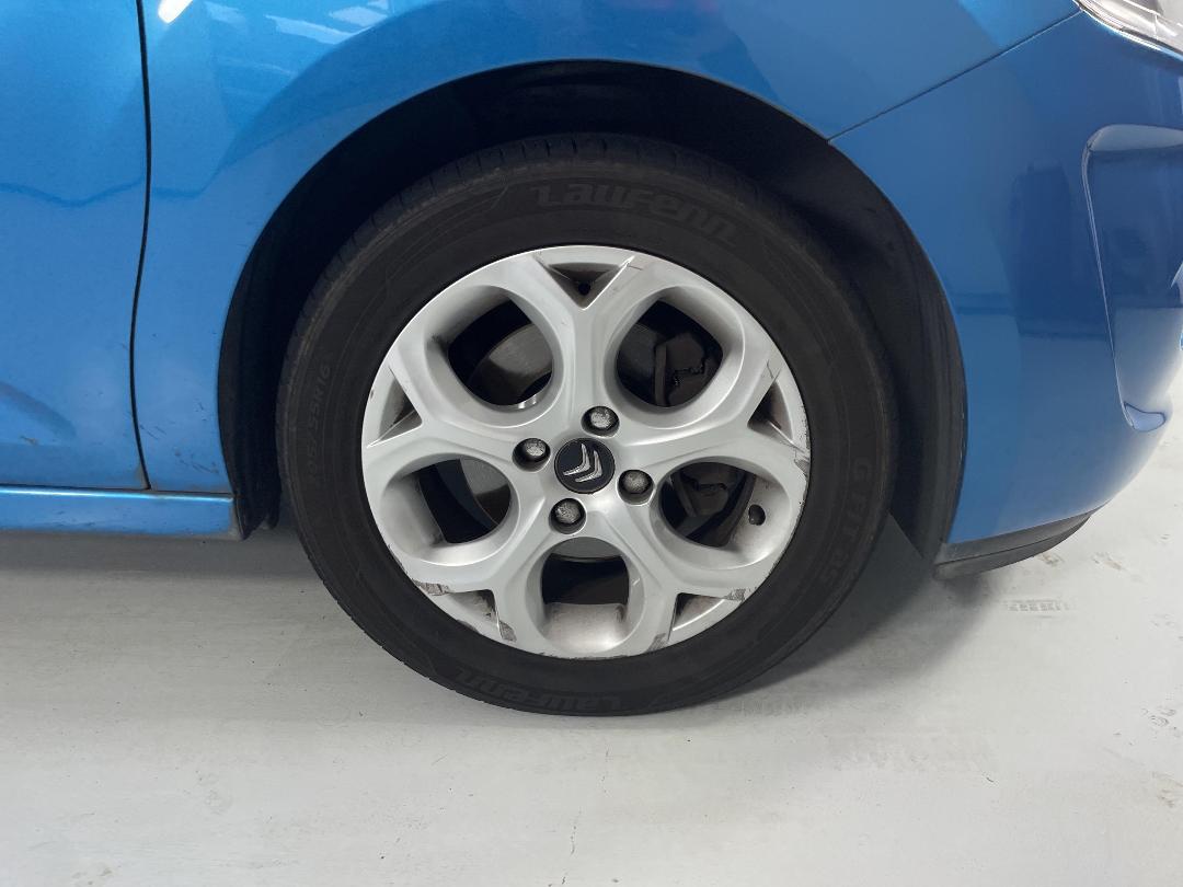 Photo '7' of Citroen C3 VTR