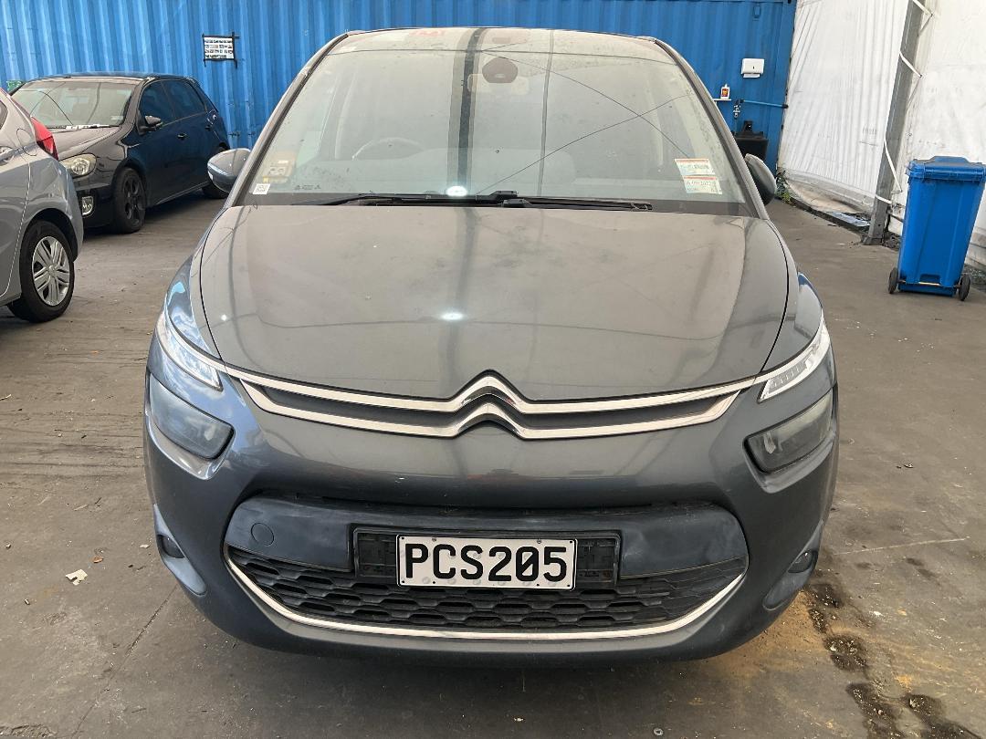 Photo '4' of Citroen C4 Ehdi