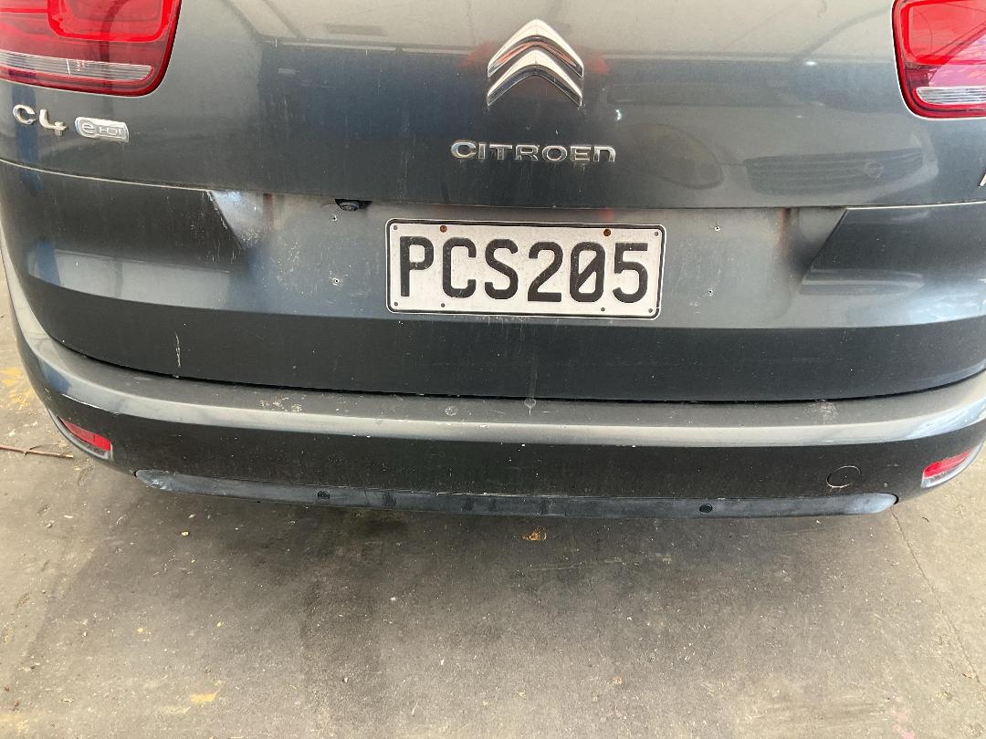 Photo '18' of Citroen C4 Ehdi