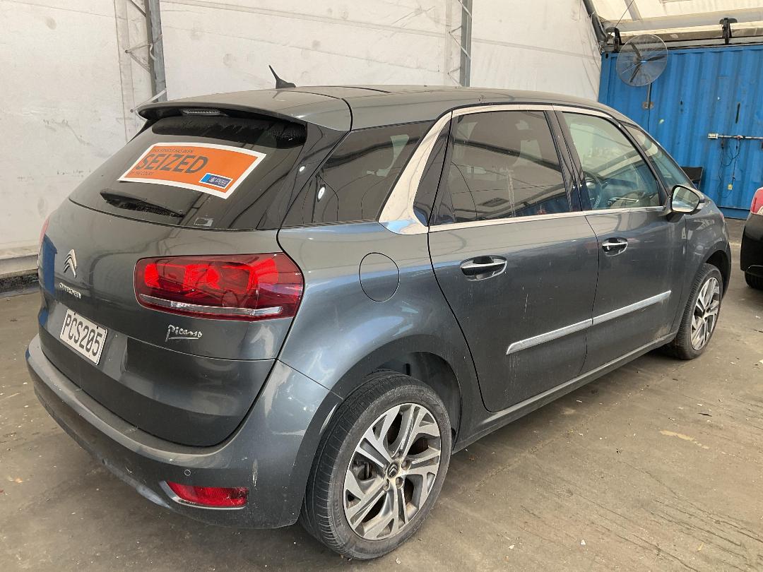 Photo '21' of Citroen C4 Ehdi