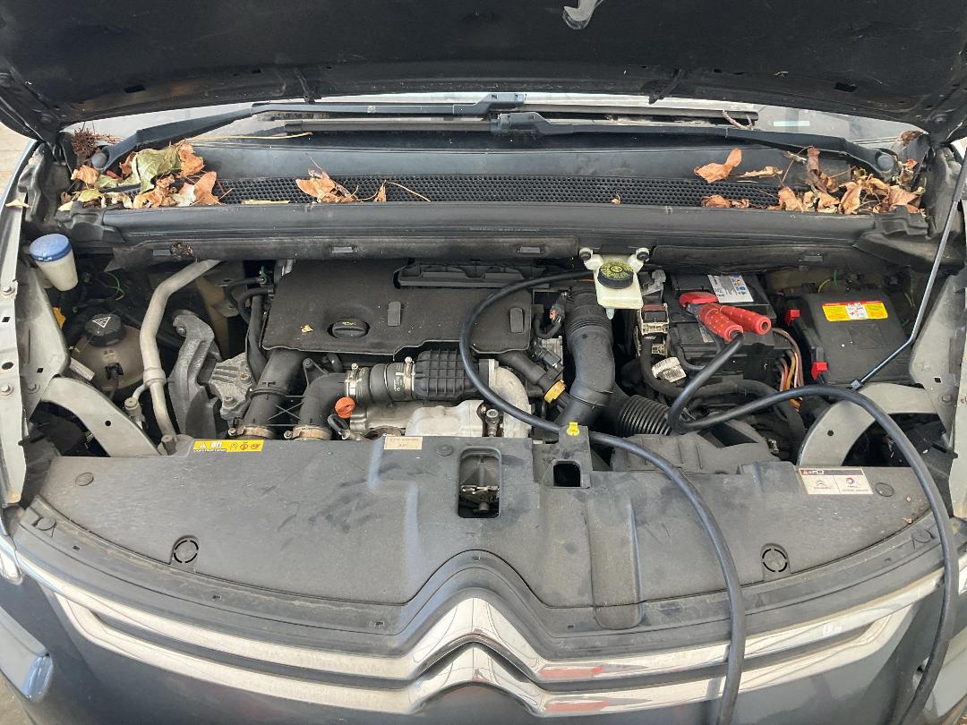 Photo '34' of Citroen C4 Ehdi