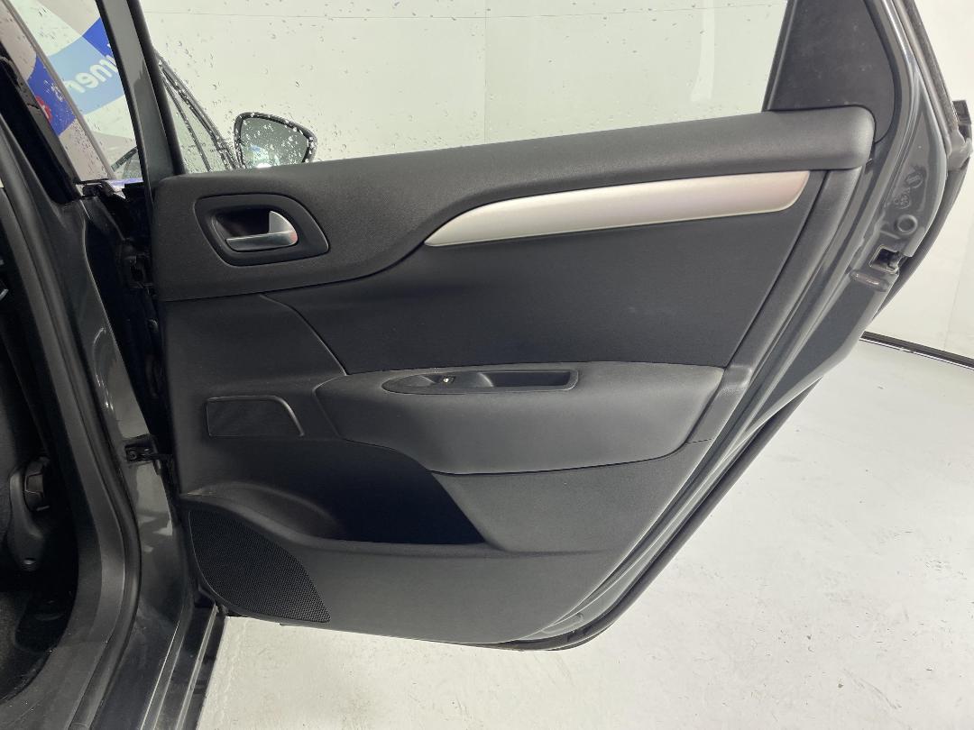 Photo '19' of Citroen C4 Photo '19' of Citroen C4