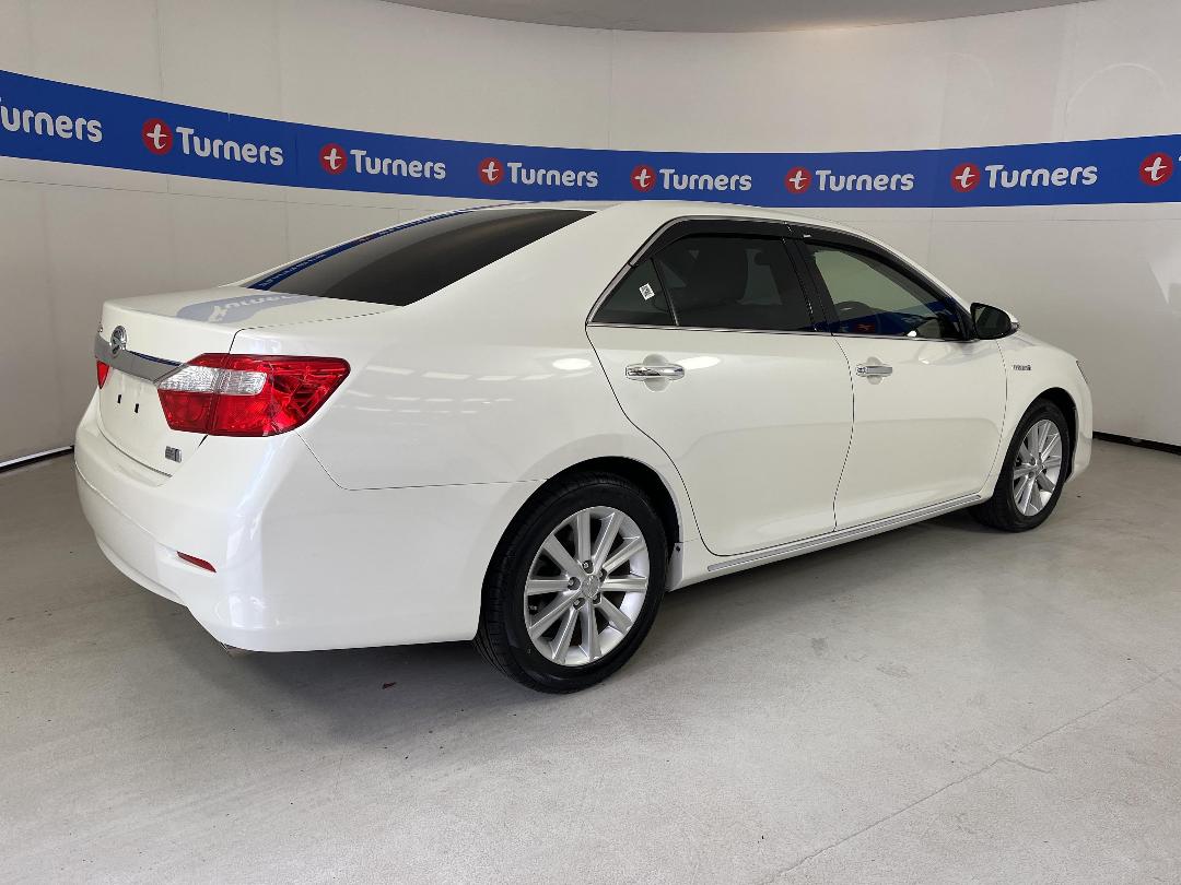 Photo '7' of Daihatsu Altis Photo '7' of Daihatsu Altis