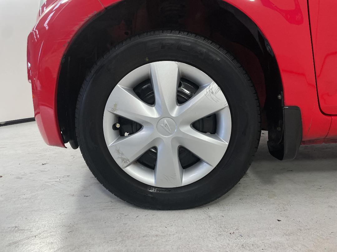 Photo '10' of Daihatsu Sirion Photo '10' of Daihatsu Sirion