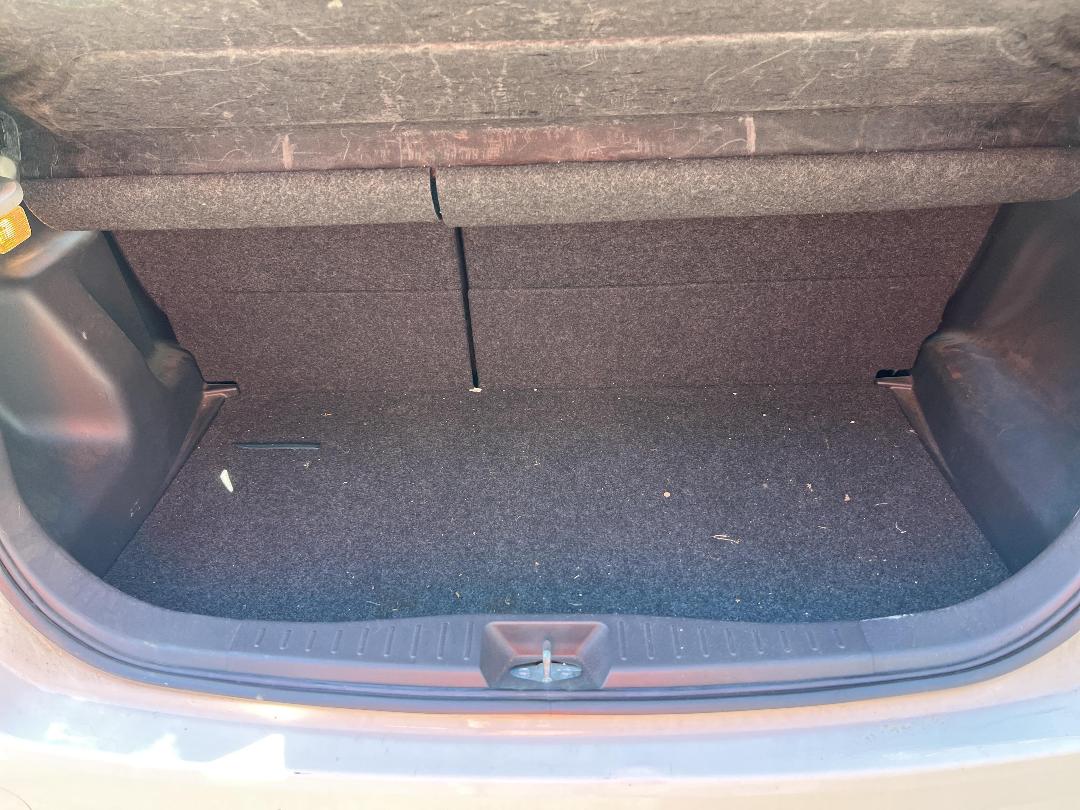 Photo '12' of Daihatsu Sirion Photo '12' of Daihatsu Sirion