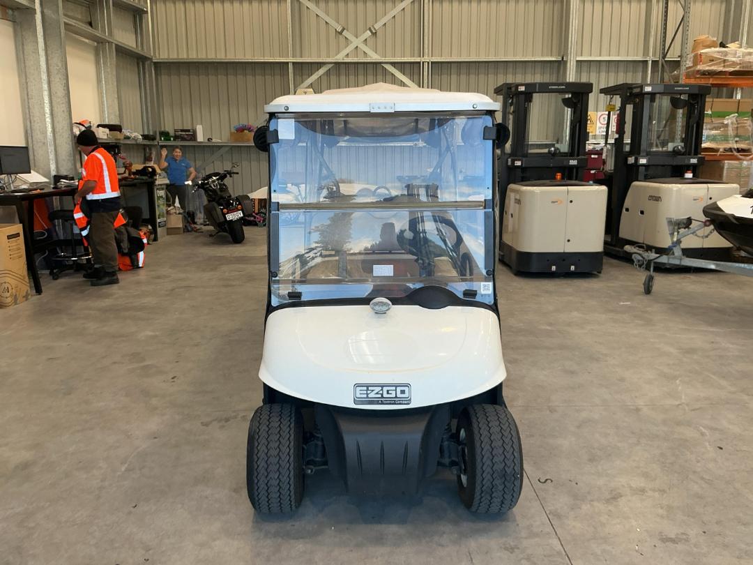 Photo '10' of EZGO RXV Elite Golf Cart Photo '10' of EZGO RXV Elite Golf Cart