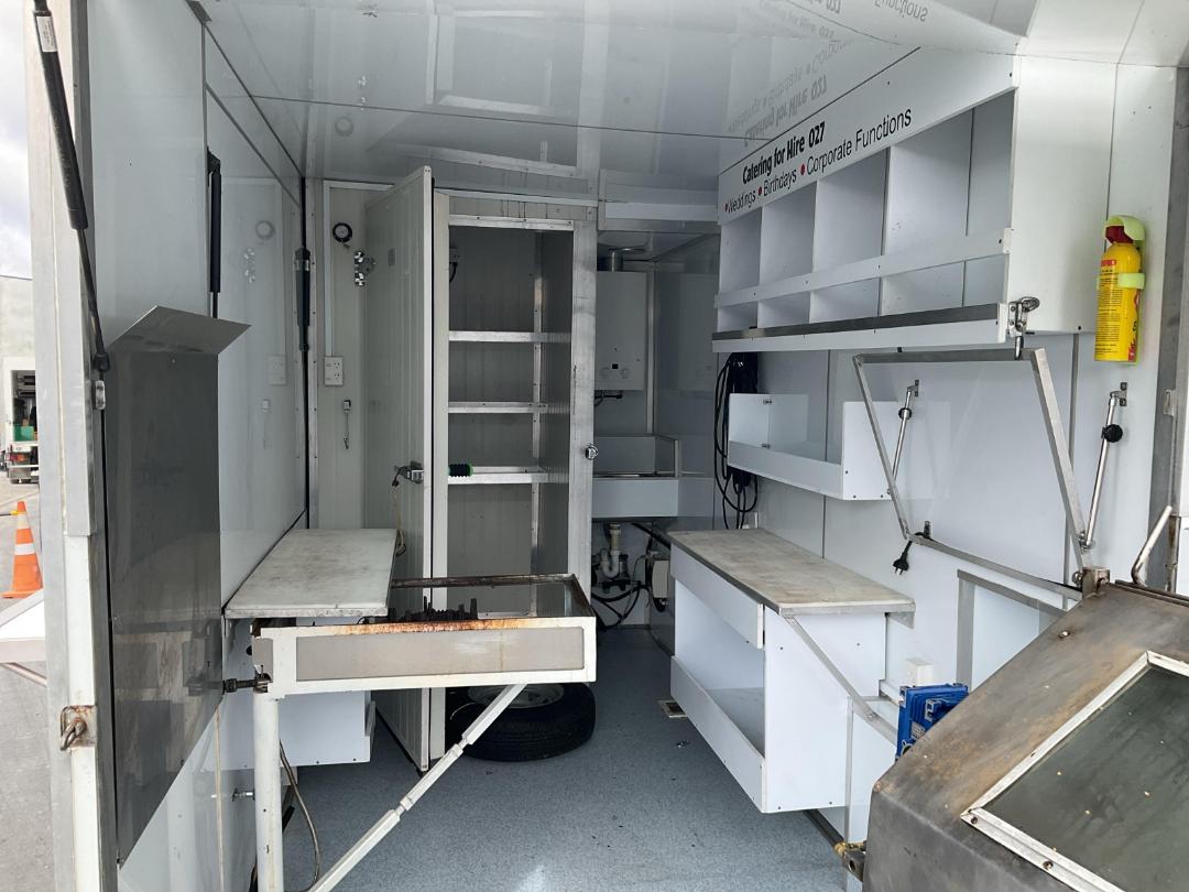 Photo '13' of Food Trailer Food/Coffee - Tandem