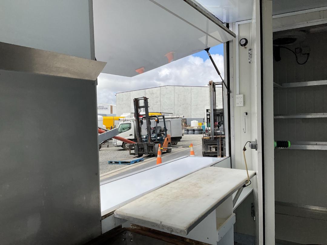 Photo '14' of Food Trailer Food/Coffee - Tandem