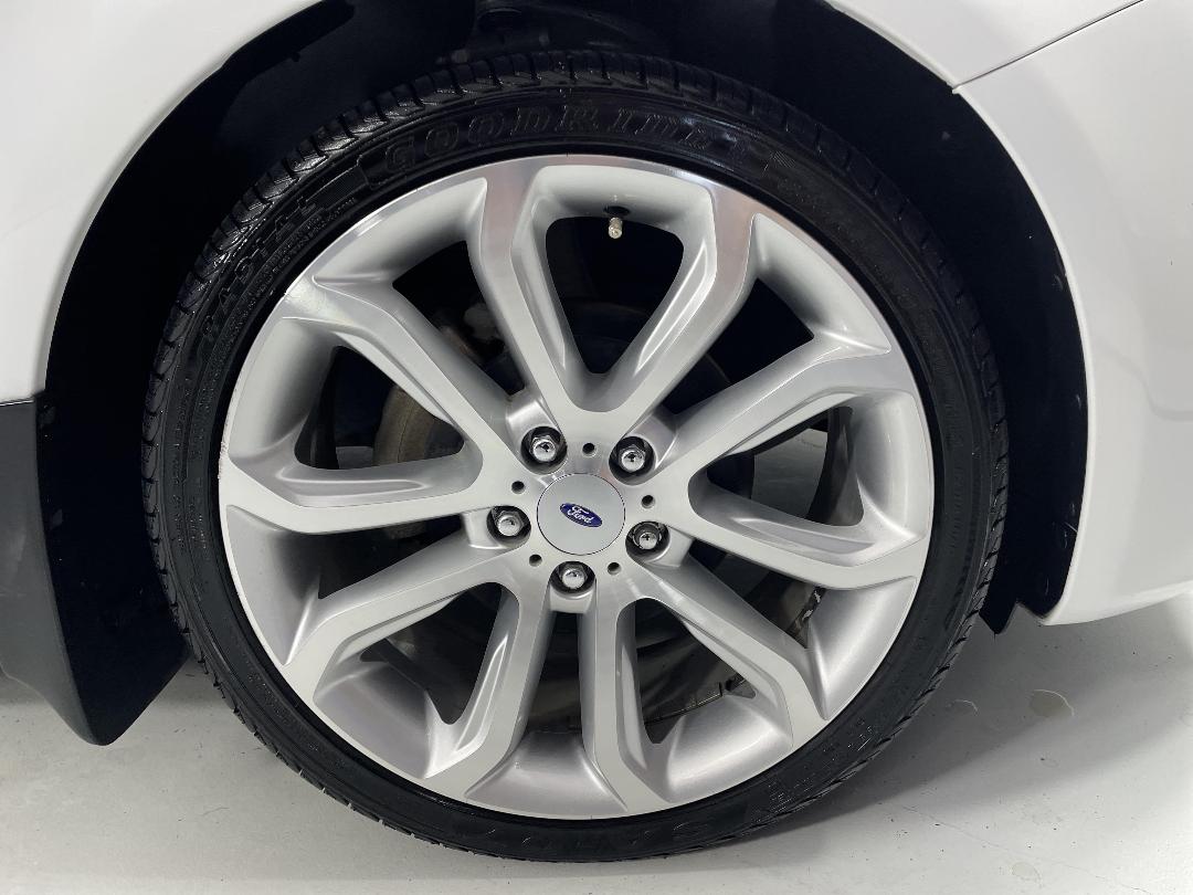 Photo '9' of Ford Falcon