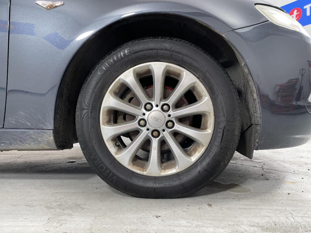 Photo '9' of Ford Falcon