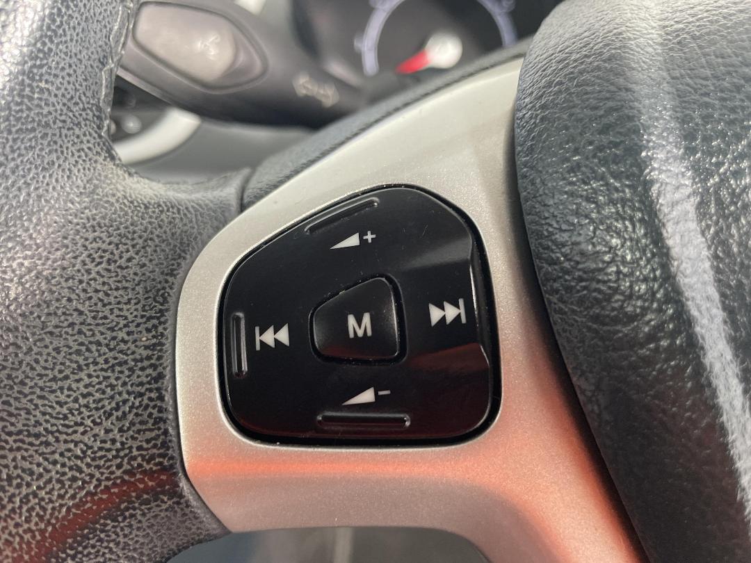 Photo '24' of Ford Fiesta