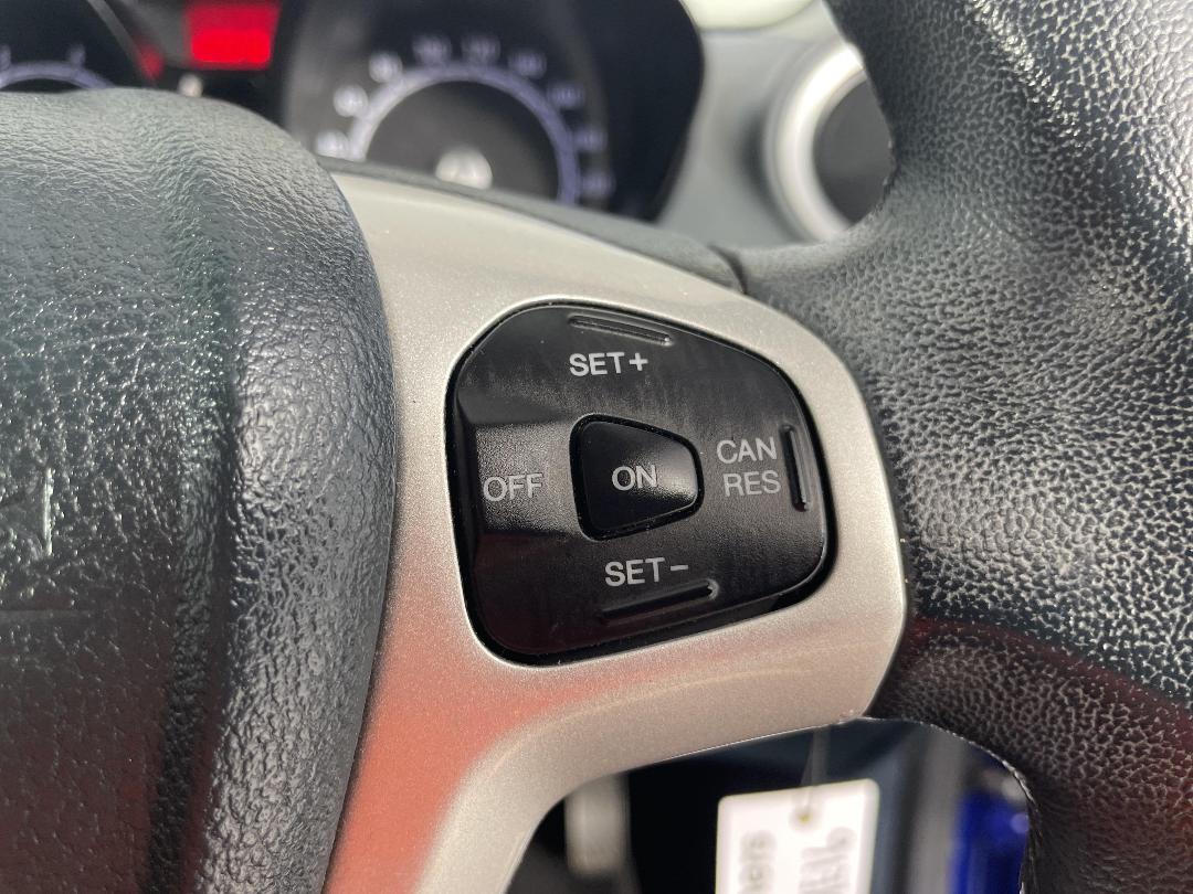 Photo '23' of Ford Fiesta