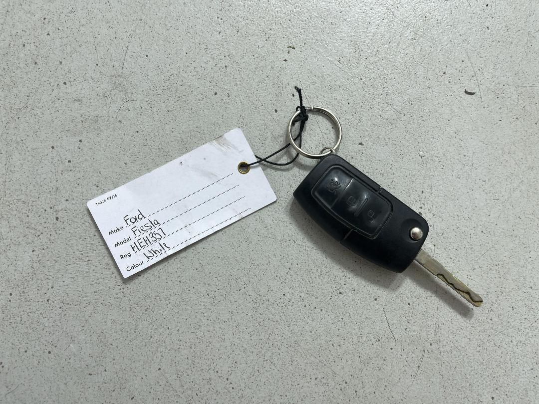 Photo '22' of Ford Fiesta Photo '22' of Ford Fiesta