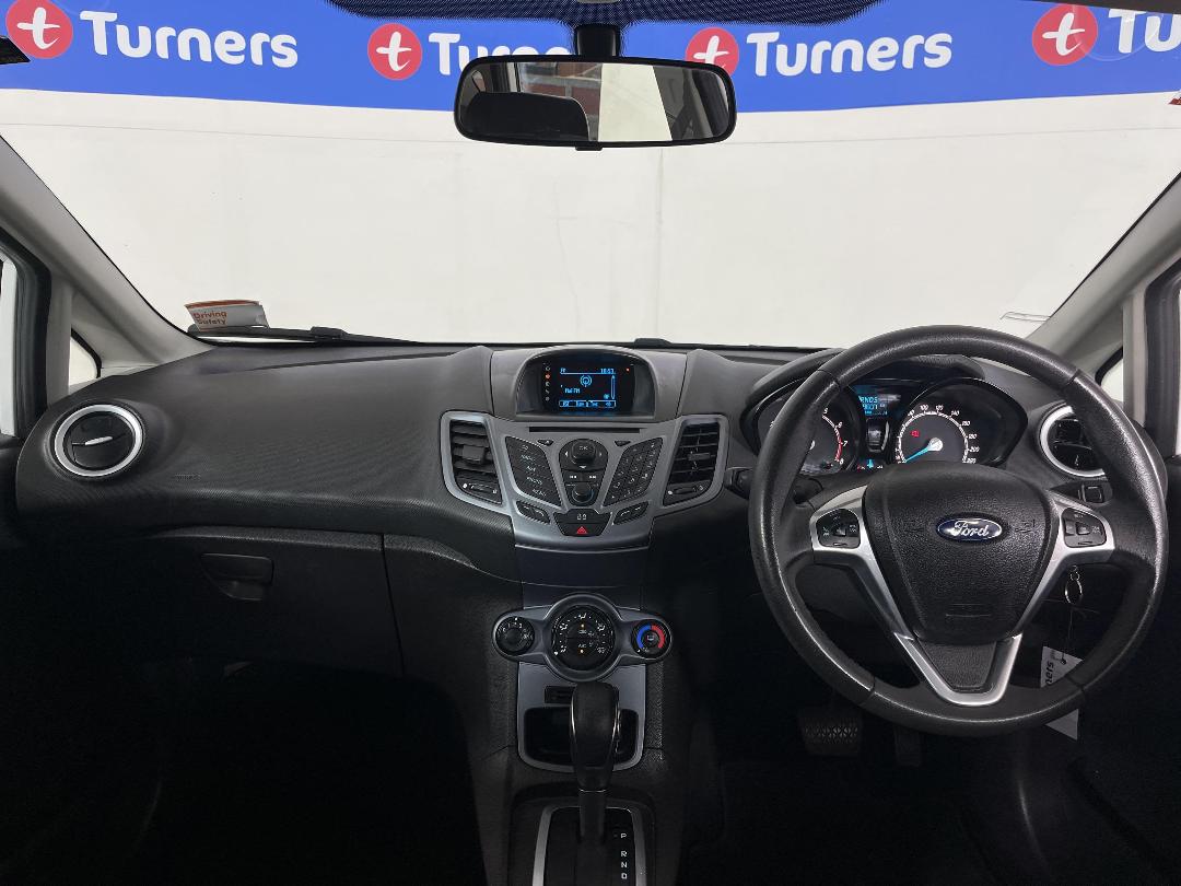 Photo '17' of Ford Fiesta Photo '17' of Ford Fiesta
