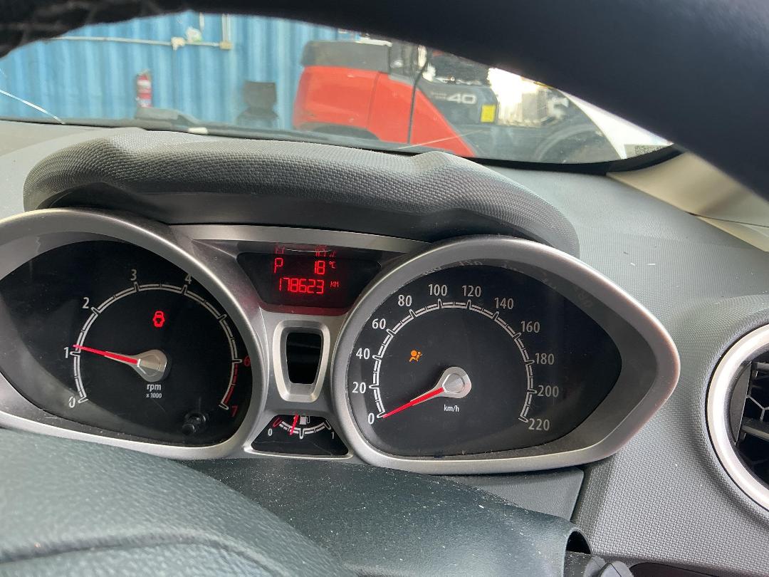 Photo '17' of Ford Fiesta Zetec