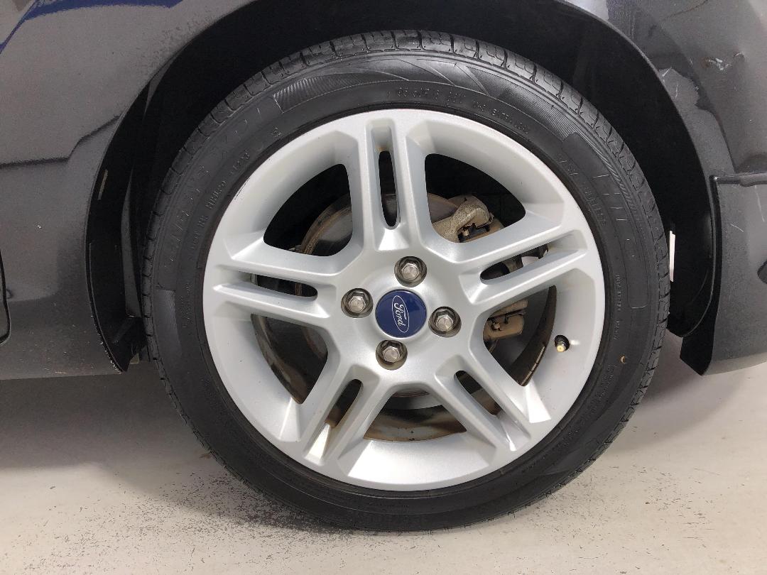 Photo '9' of Ford Fiesta Photo '9' of Ford Fiesta