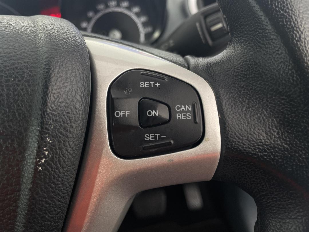 Photo '23' of Ford Fiesta Photo '23' of Ford Fiesta