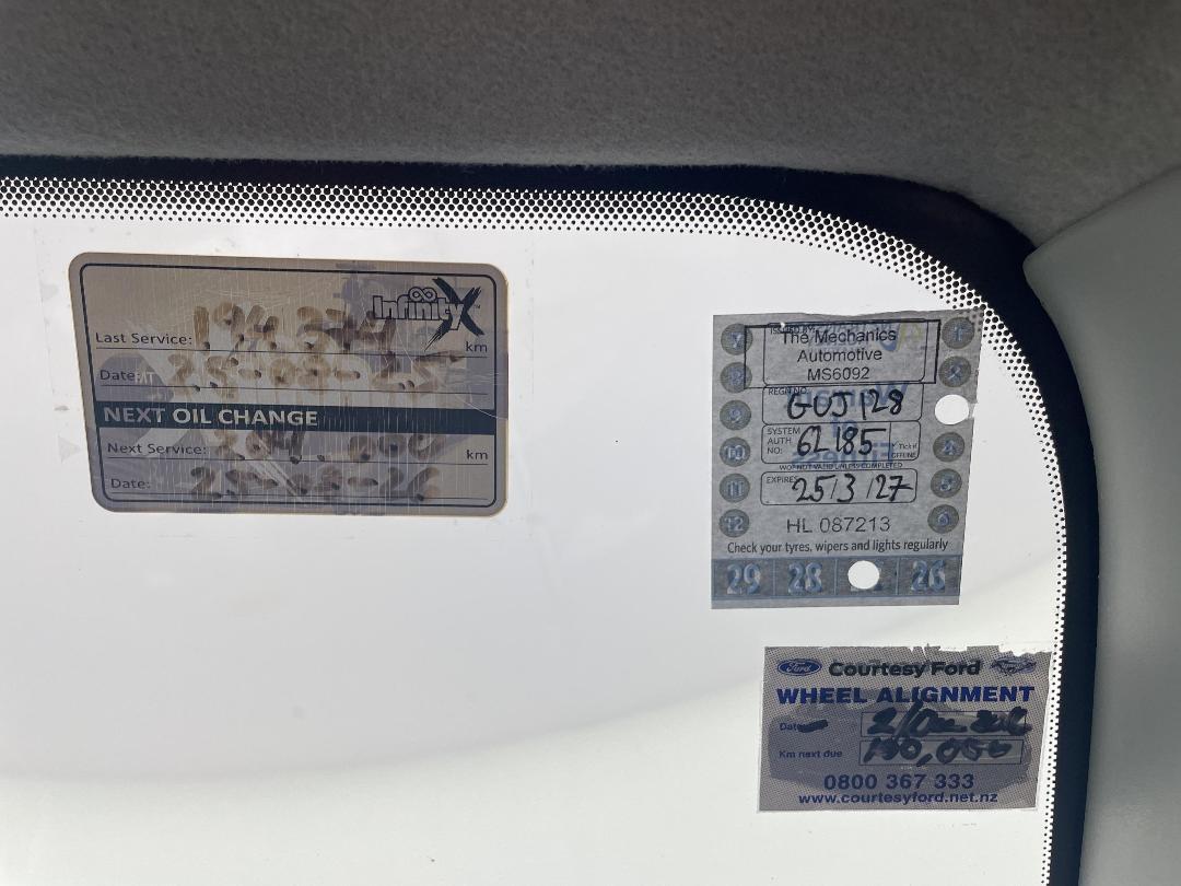 Photo '25' of Ford Fiesta Photo '25' of Ford Fiesta