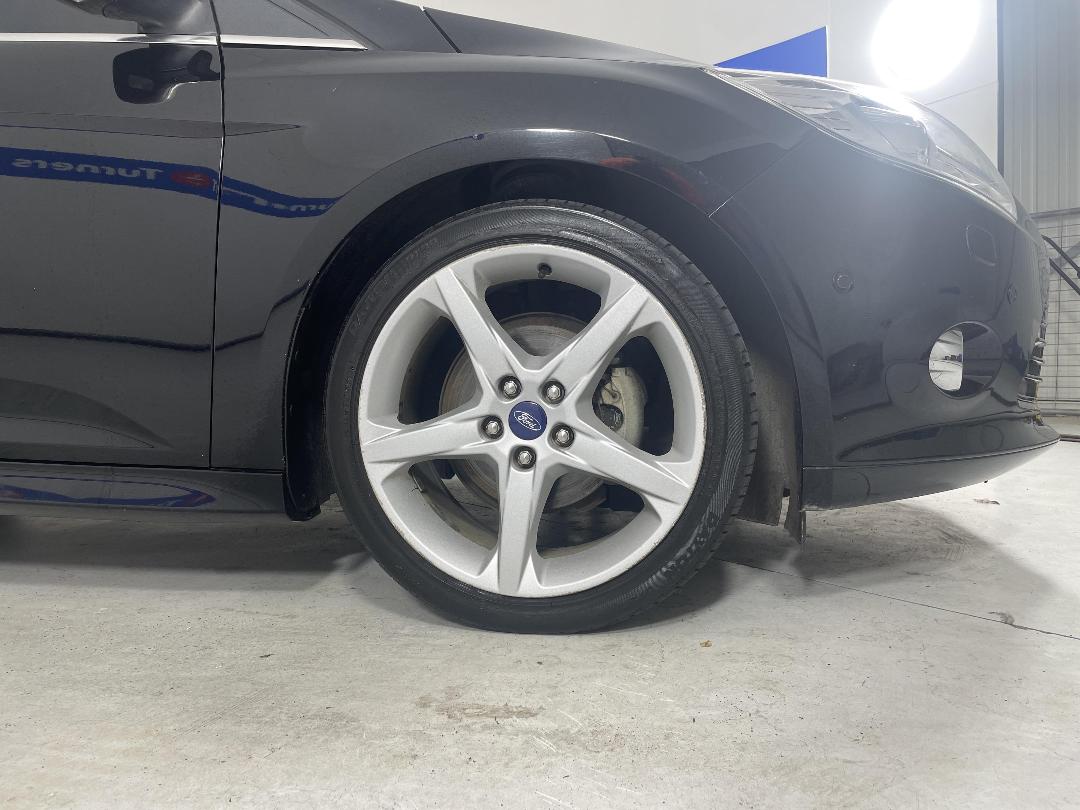 Photo '9' of Ford Focus Photo '9' of Ford Focus