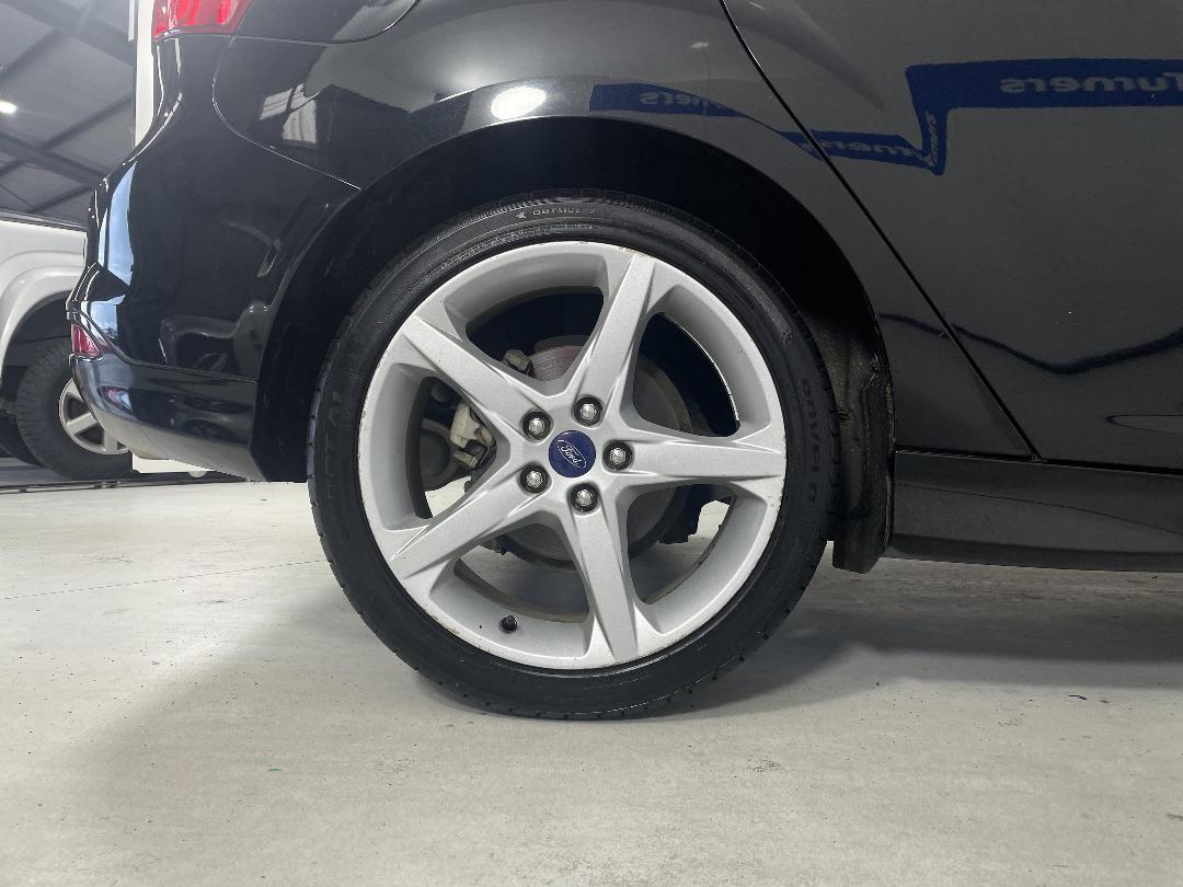 Photo '12' of Ford Focus Photo '12' of Ford Focus