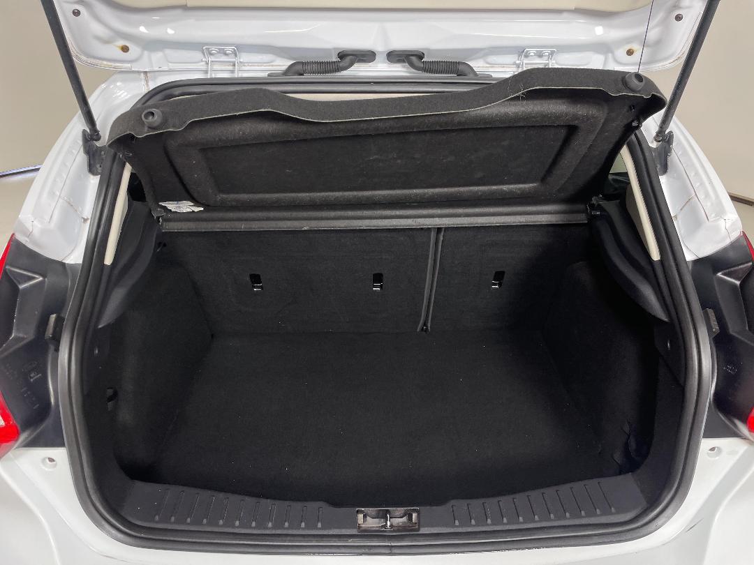 Photo '14' of Ford Focus