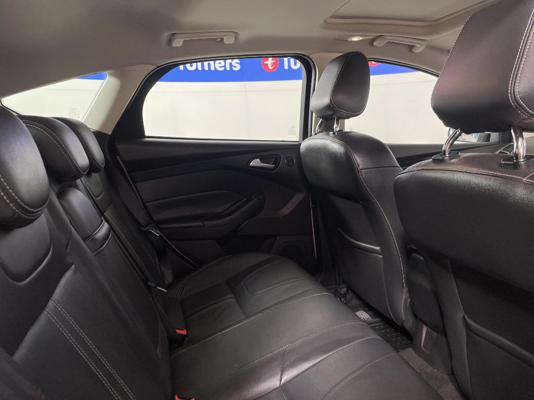 Photo '20' of Ford Focus