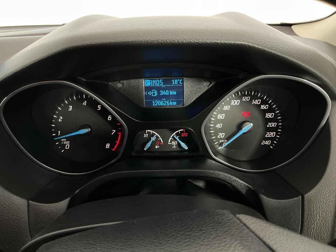 Photo '21' of Ford Focus