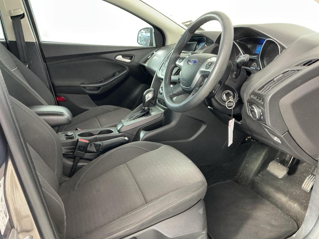 Photo '14' of Ford Focus Trend DSL