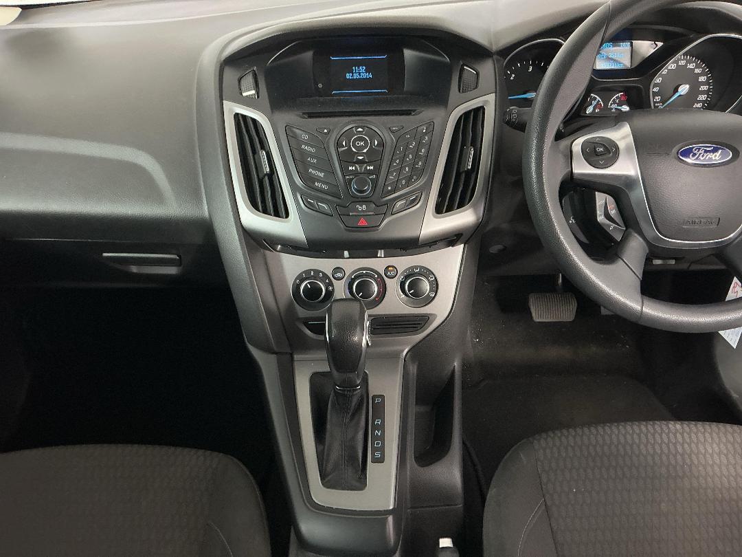 Photo '20' of Ford Focus Trend DSL