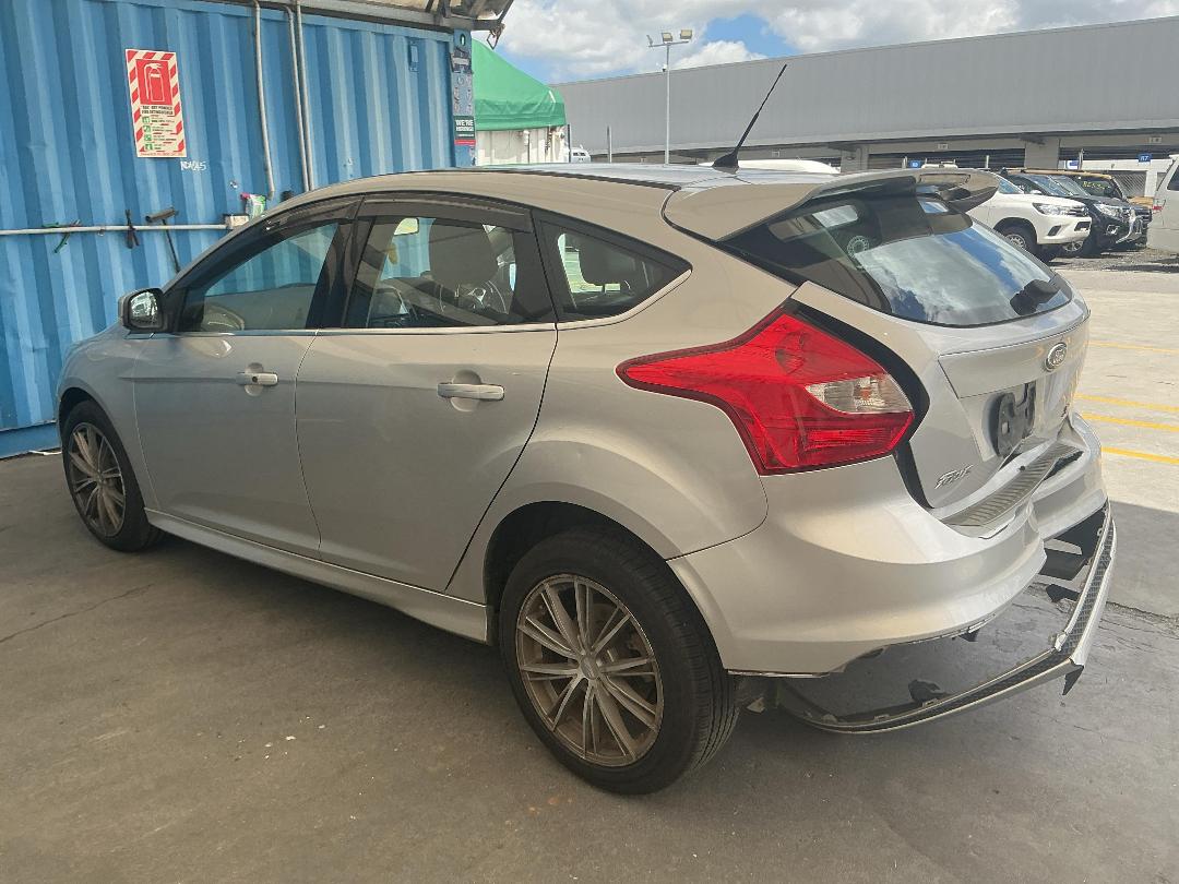 Photo '10' of Ford Focus Photo '10' of Ford Focus