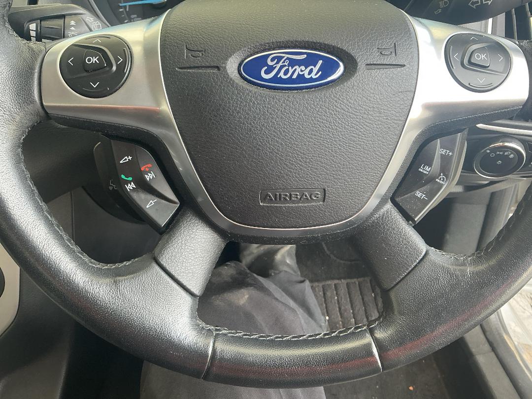 Photo '24' of Ford Focus Photo '24' of Ford Focus