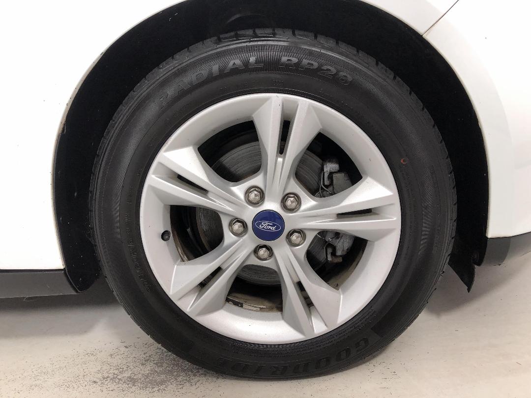 Photo '9' of Ford Focus Photo '9' of Ford Focus