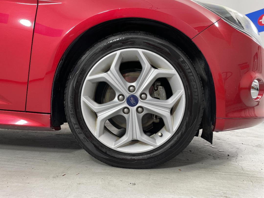 Photo '9' of Ford Focus