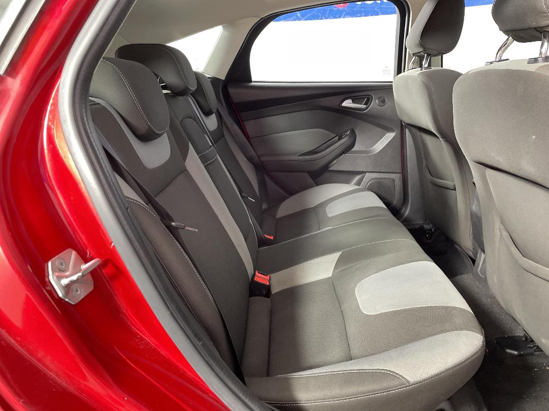 Photo '20' of Ford Focus