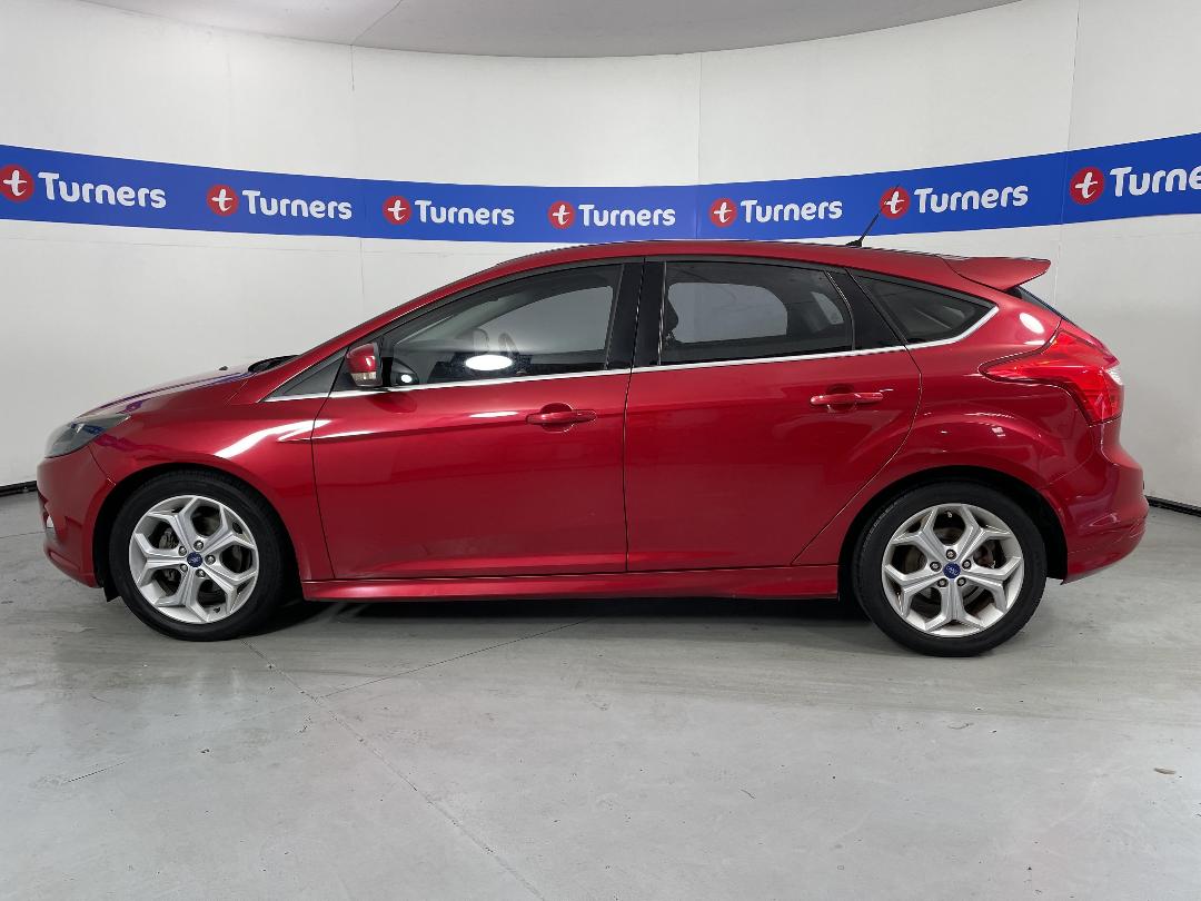 Photo '24' of Ford Focus