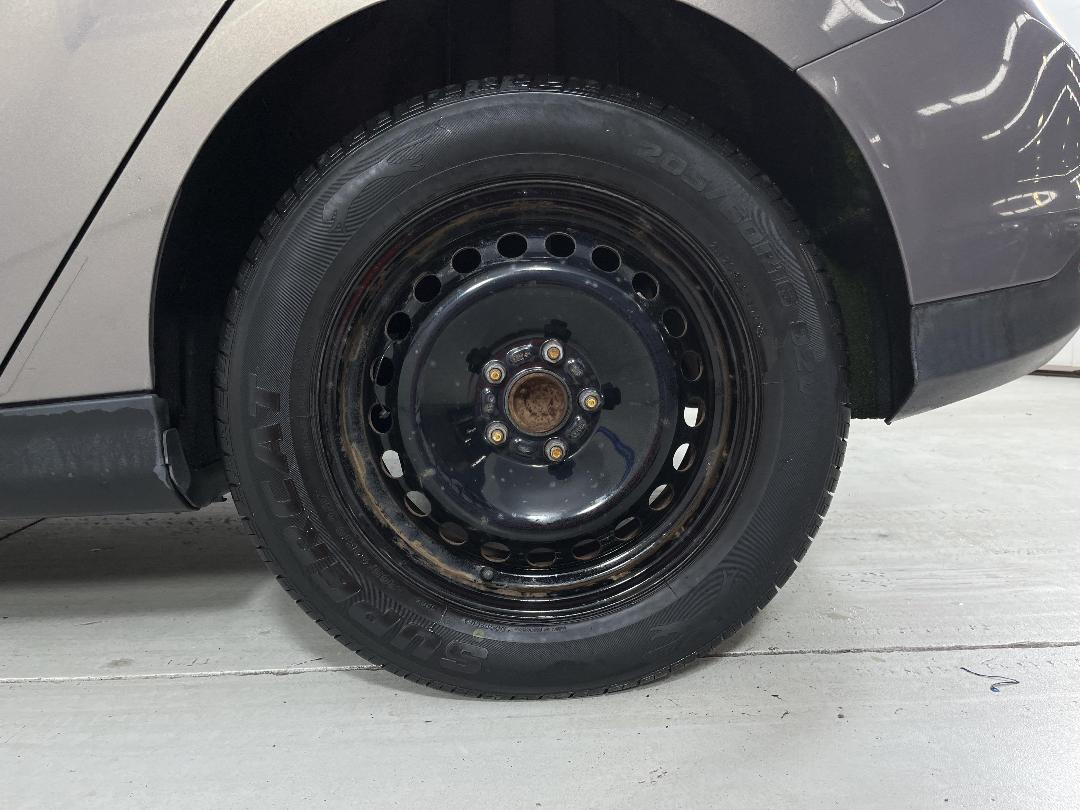 Photo '11' of Ford Focus