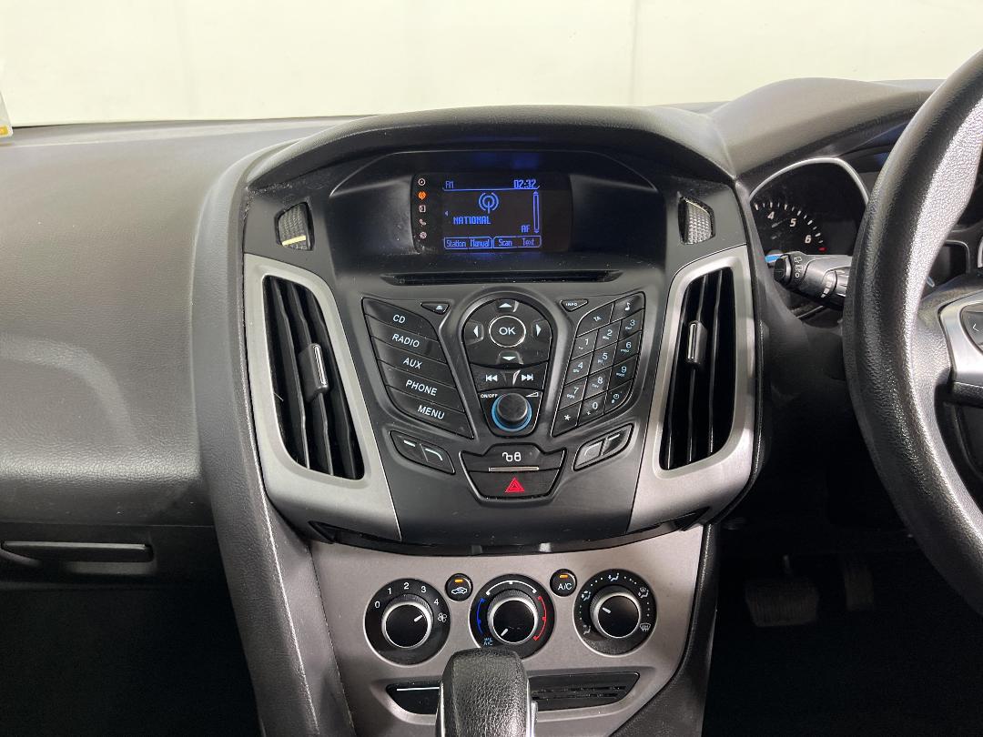 Photo '18' of Ford Focus